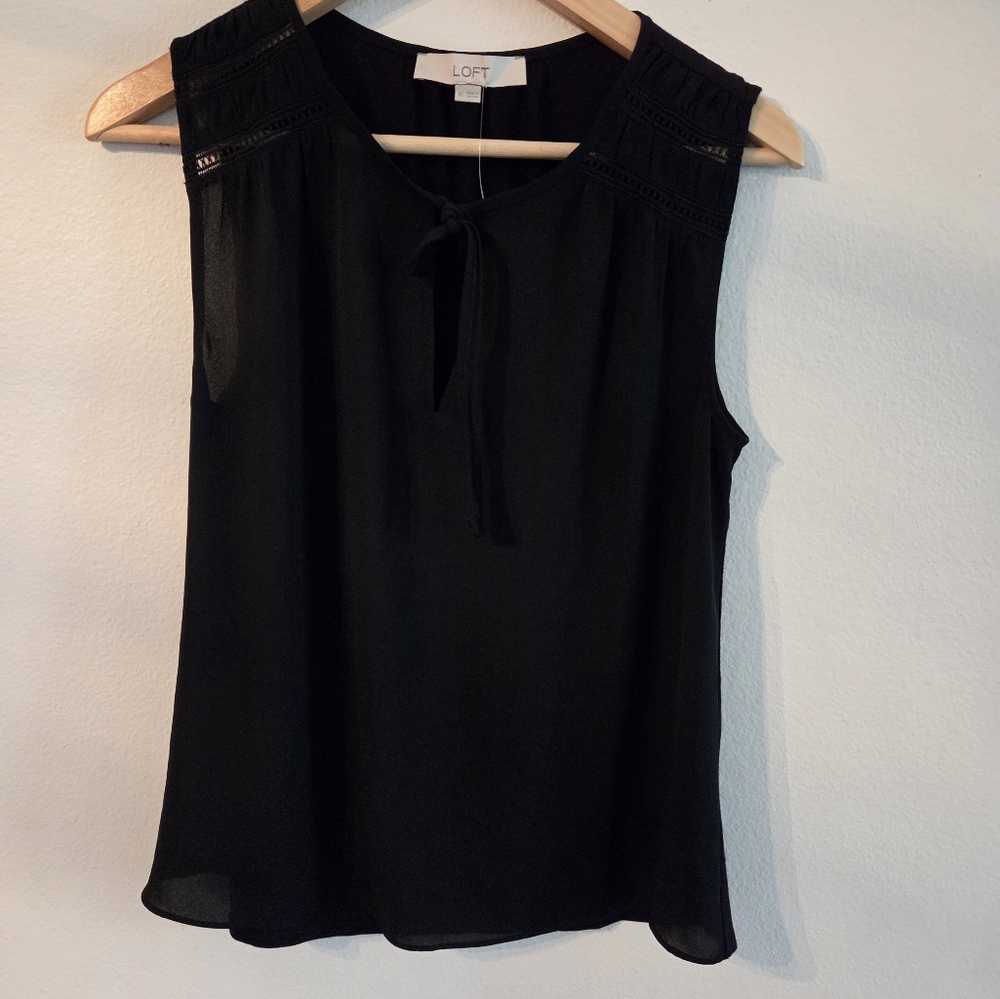 Loft Black Sleeveless Blouse Tank Top Lace Trim Tie Neck Womens Size XS